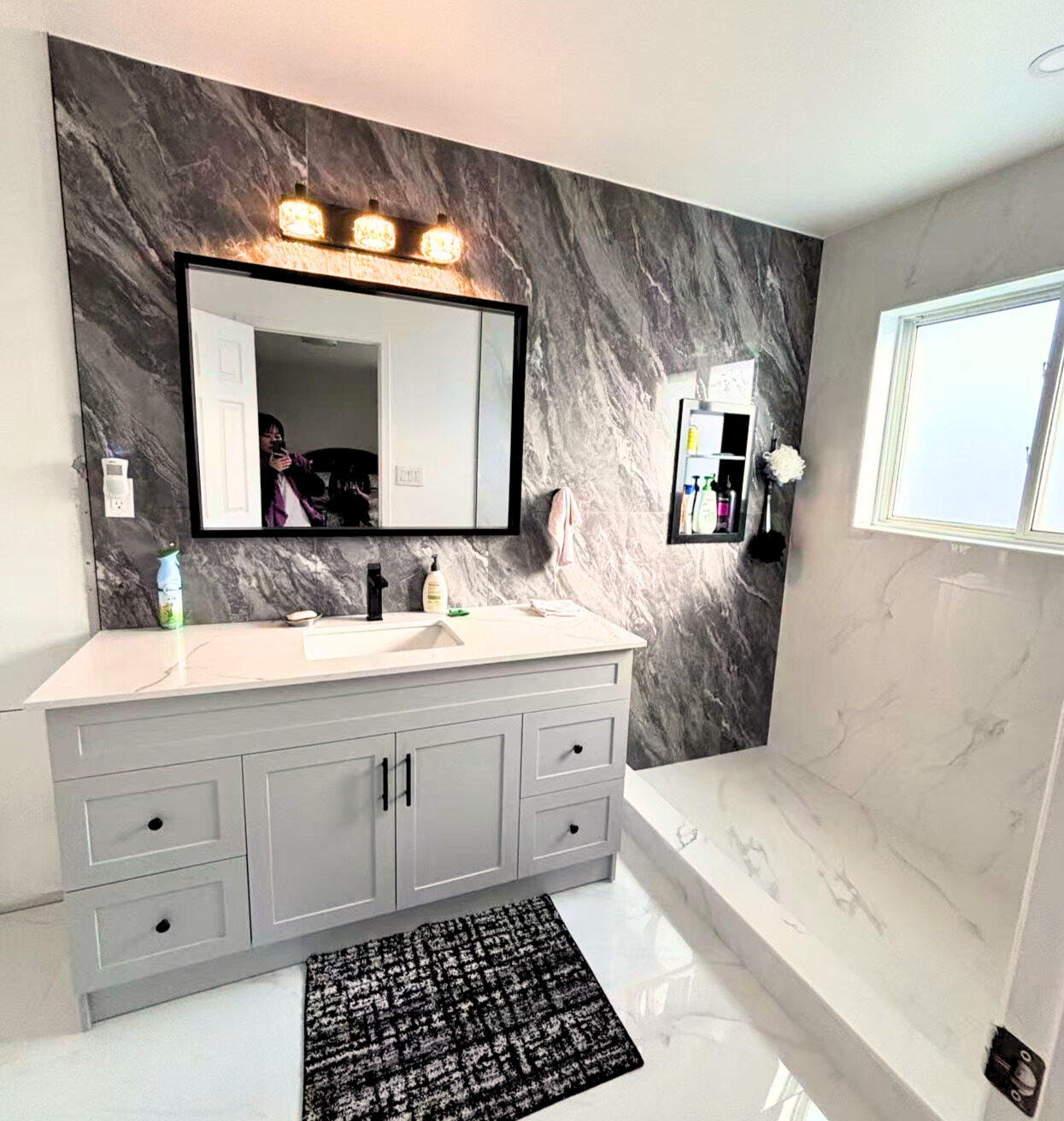 Mississauga 3382 bathroom renovation — frameless shower and vanity