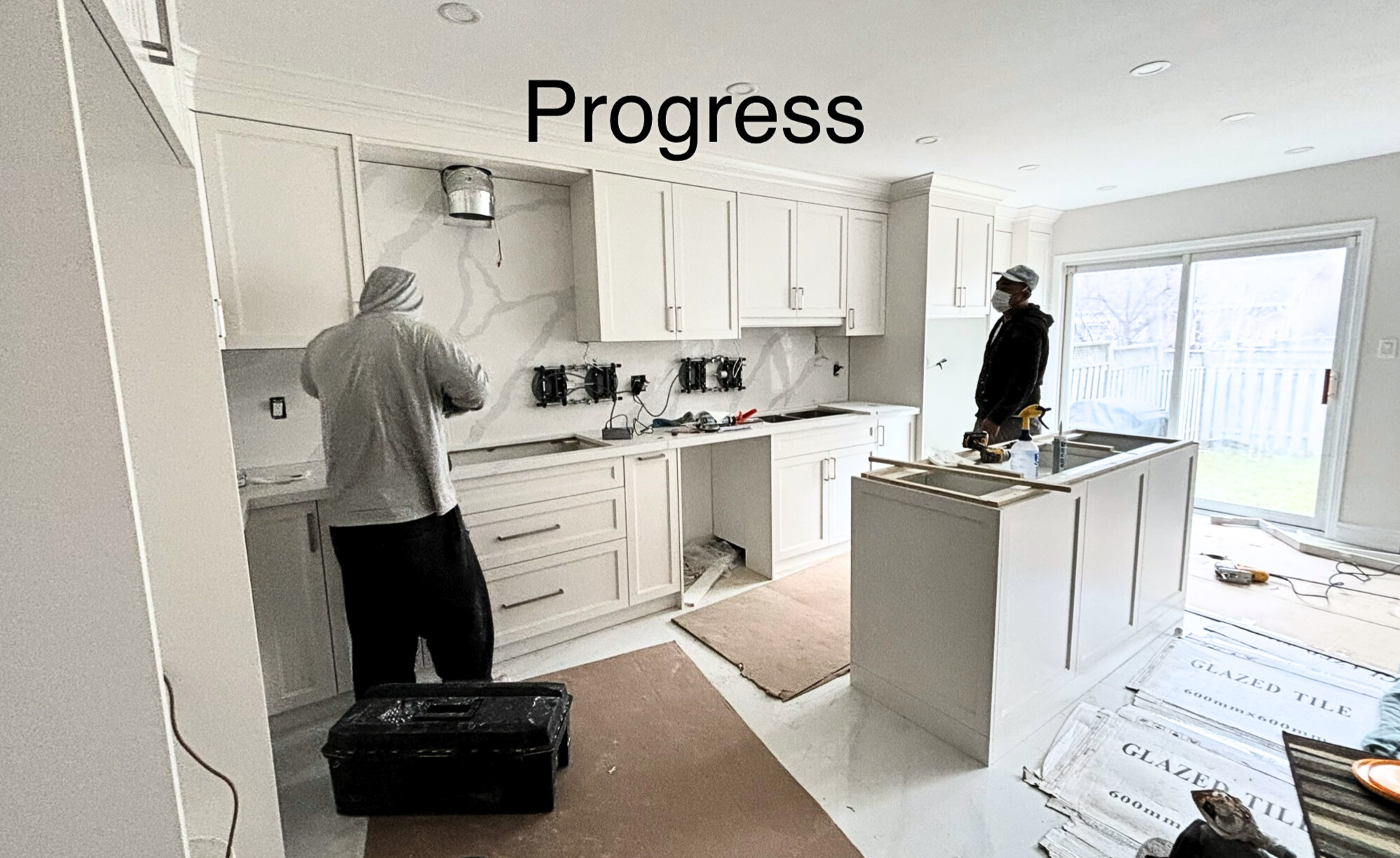 Before — outdated Mississauga kitchen